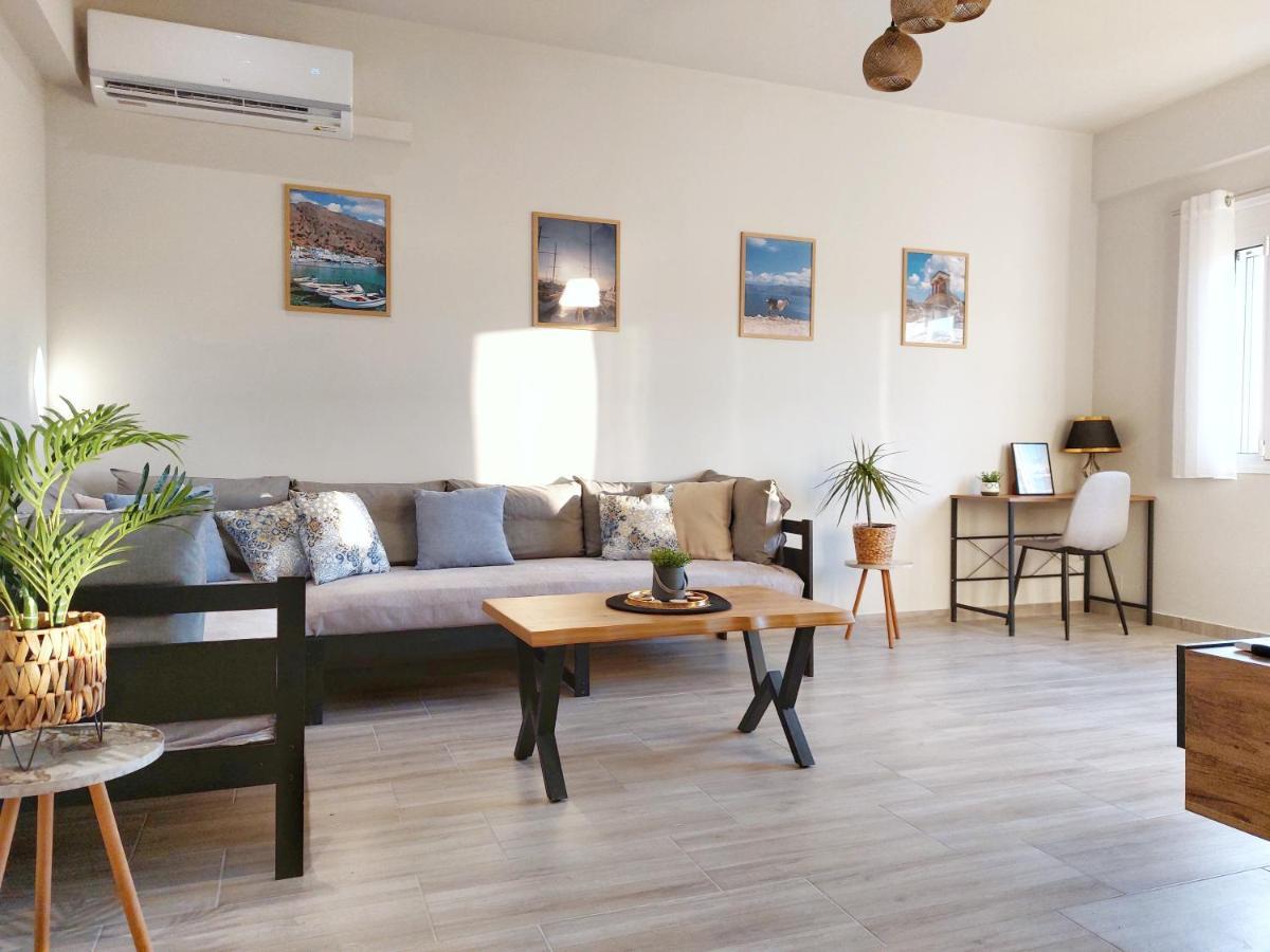 Holiday House Heraklion Deluxe Exteriör bild