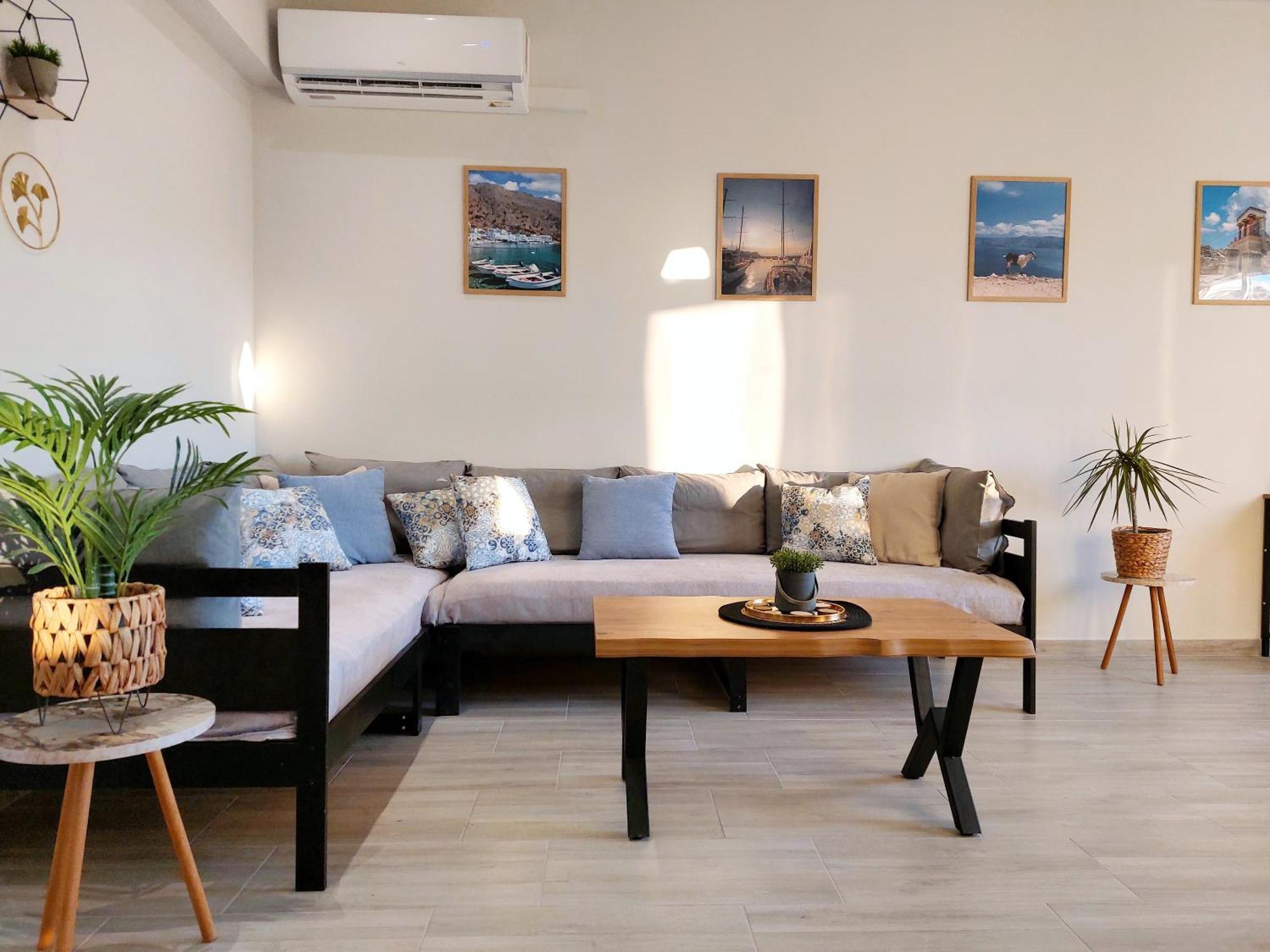 Holiday House Heraklion Deluxe Exteriör bild